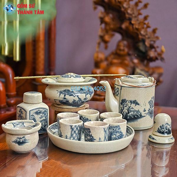 Ấm tích men rạn hoạ tiết Sơn Thuỷ Hữu Tình