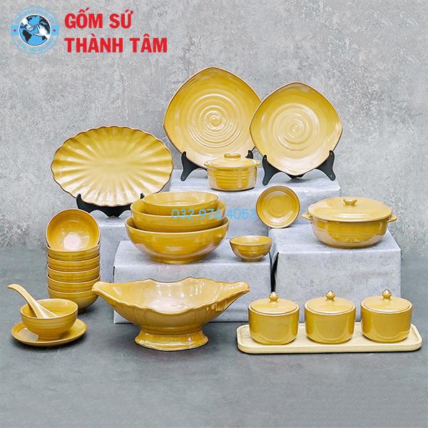 Bát đĩa xanh ngọc men xanh lòng trắng