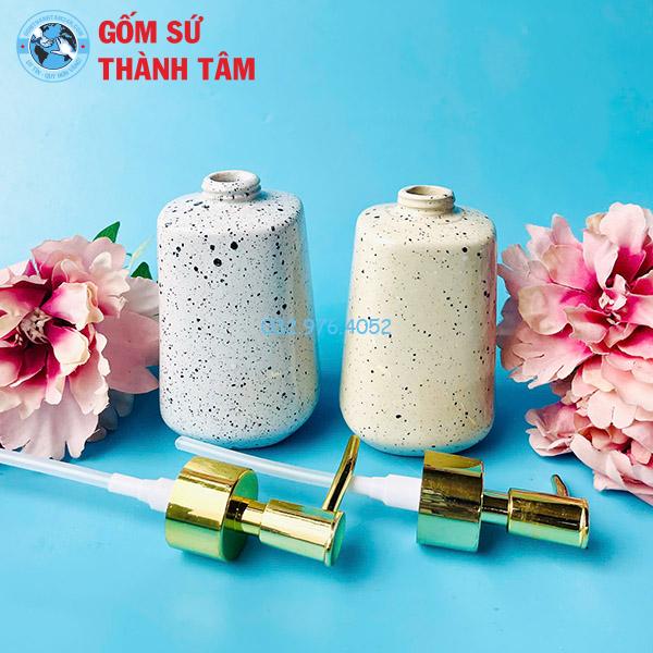 Bình đựng sữa tắm khách sạn dáng trụ