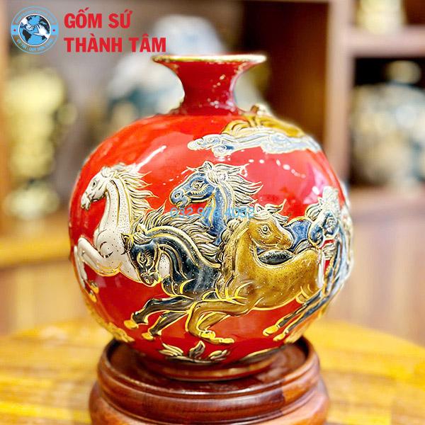 Bình hút lộc màu đỏ mã đáo thành công đắp nổi vẽ vàng