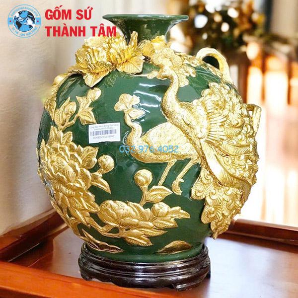 Bình hút lộc mệnh mộc công đào đắp nổi dát vàng