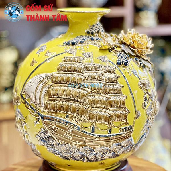 Bình hút lộc mệnhjnmhbgvfmnhb&nbsp; &nbsp;thổ thuận buồm xuôi gió đắp nổi vẽ vàng