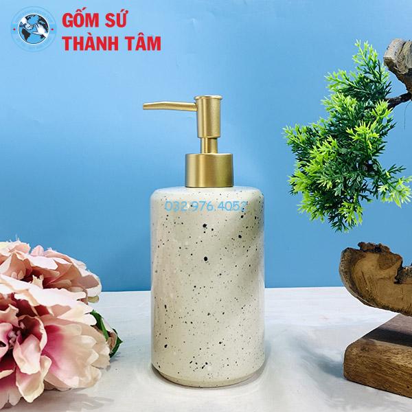 Bình xịt phòng tắm dáng trụ cao