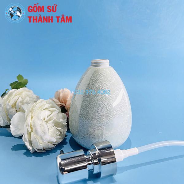 Bình xịt phòng tắm ngọc dáng boom Lợi ích khi sử dụng bình xịt phòng tắm