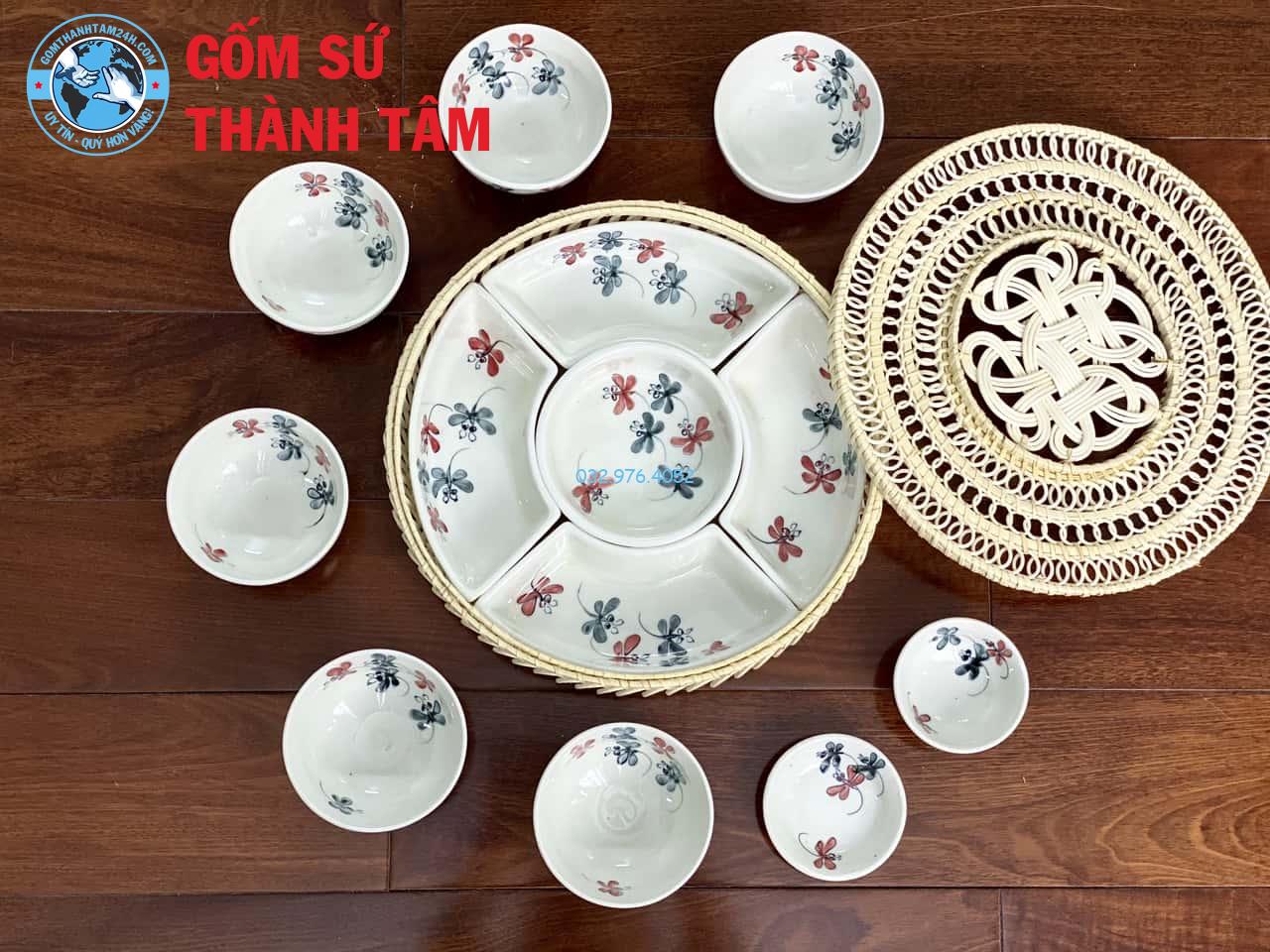 Khay đựng cơm kem hoa văn chuồn