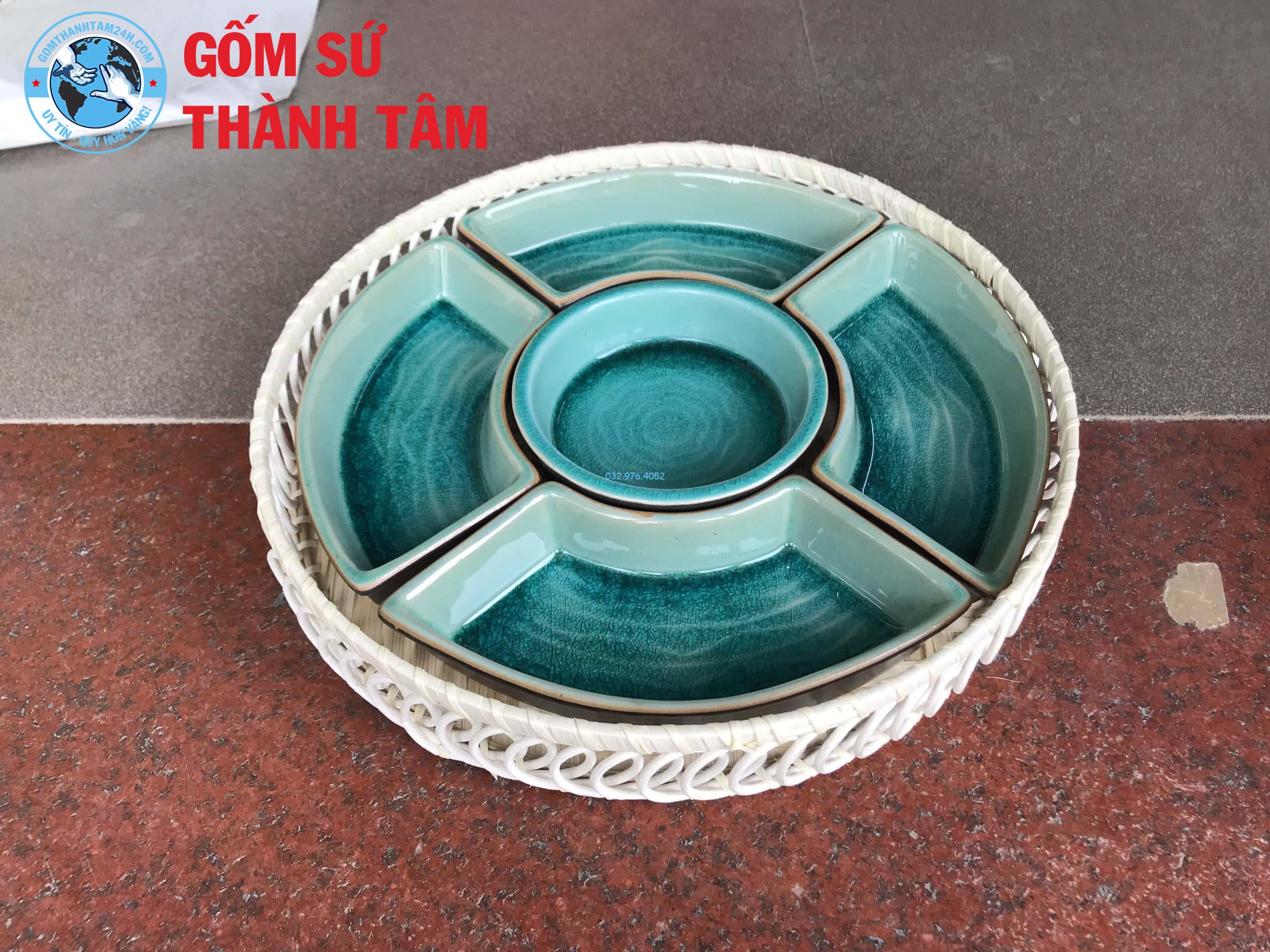 Khay đựng cơm thuỷ tinh