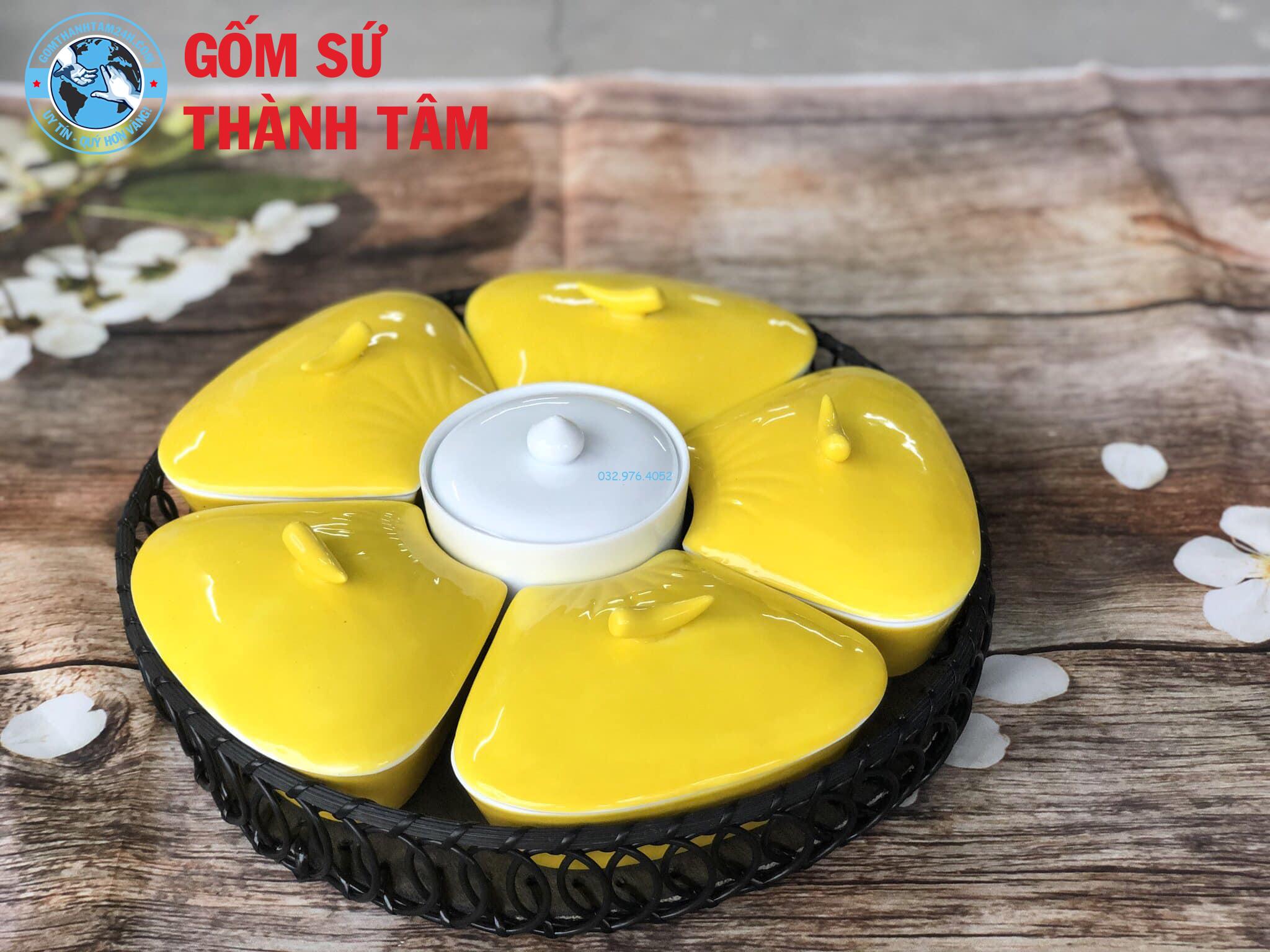 Khay đựng mứt kẹo khay đào 5 cánh mây