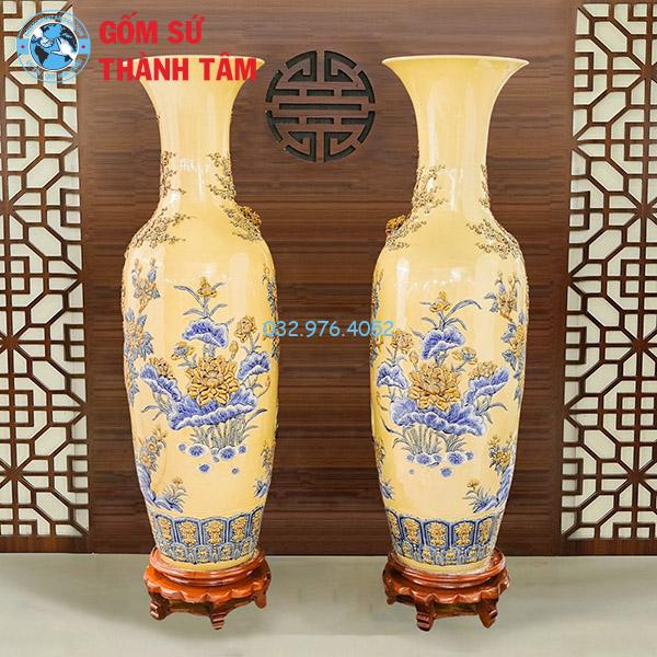 Lục bình đắp nổi vinh hoa phú quý men vàng