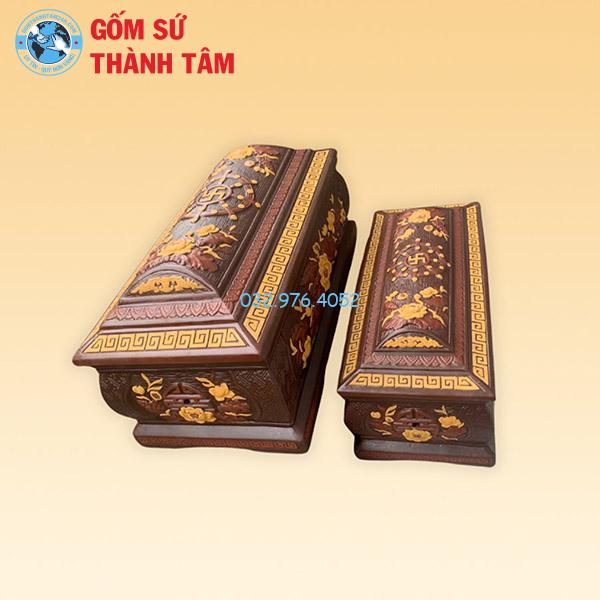 Quách Tiểu Sen Nâu Khắc Nổi