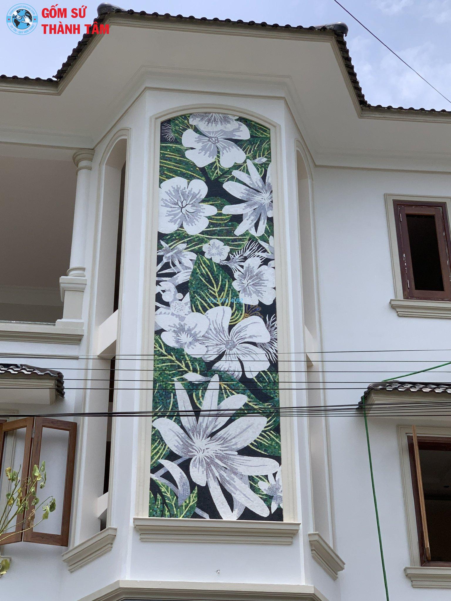 Tranh gốm Mosaic cây hoa trắng