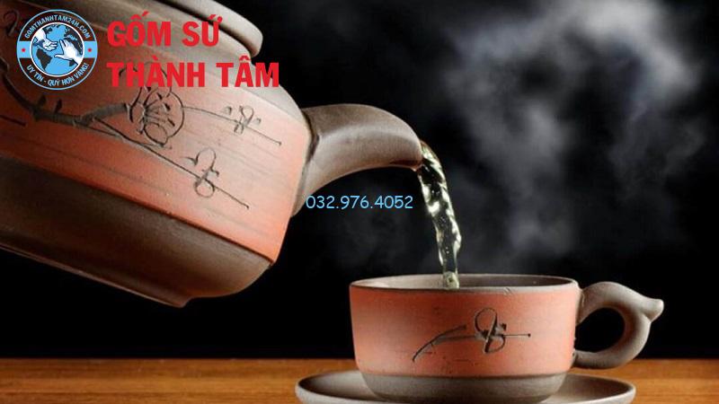 Chất liệu gốm sứ giúp giữ nguyên hương vị của trà