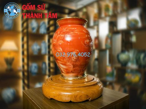 Ngâm rượu bằng bình gốm sứ giúp bảo quản rượu tốt, đảm bảo an toàn cho sức khỏe