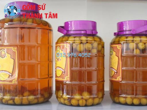 Bình nhựa cũng được sử dụng để ngâm rượu nhưng vẫn tồn tại một vài điểm hạn chế